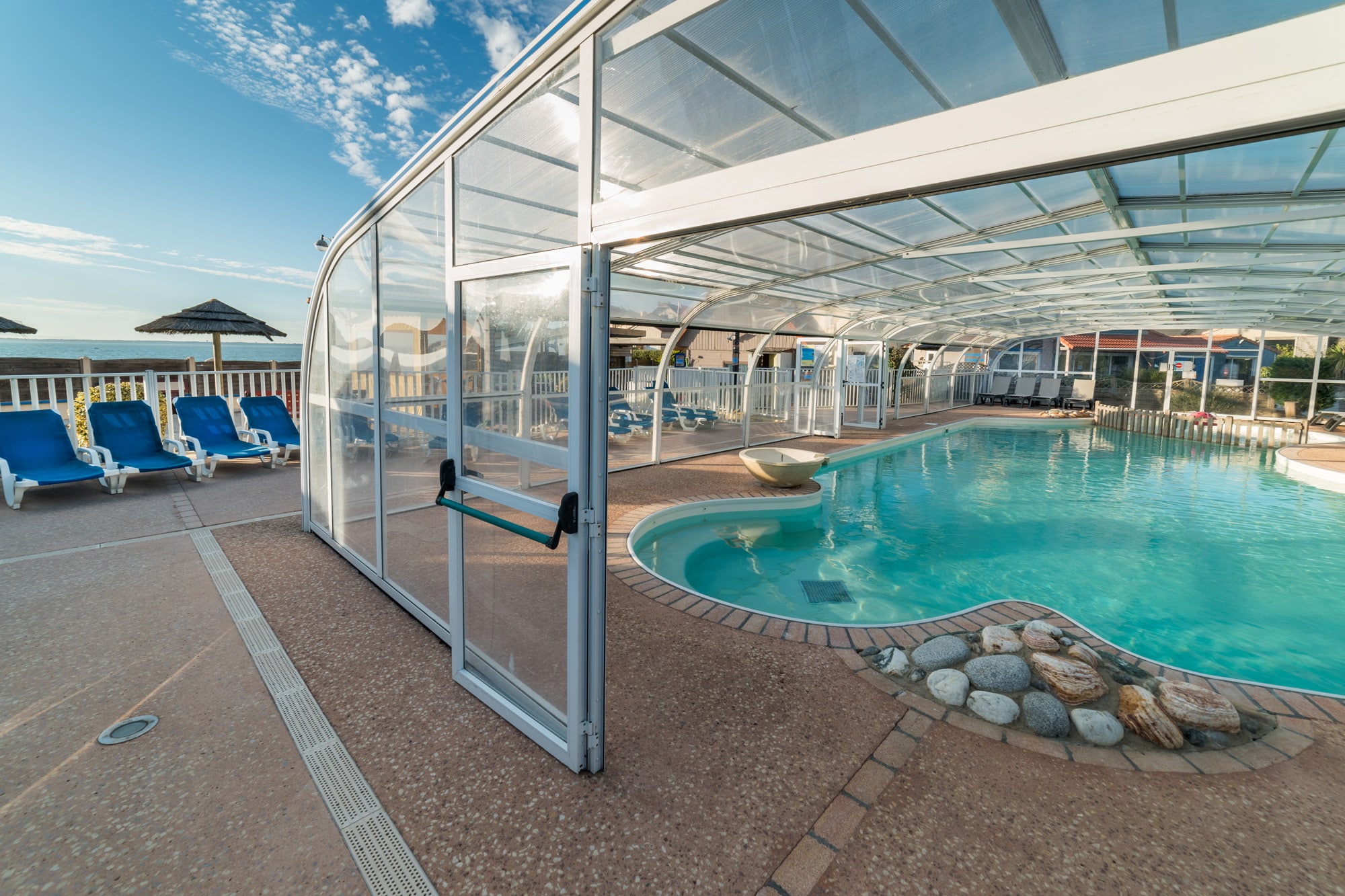 camping with covered and heated swimming pool saint brevin les pins